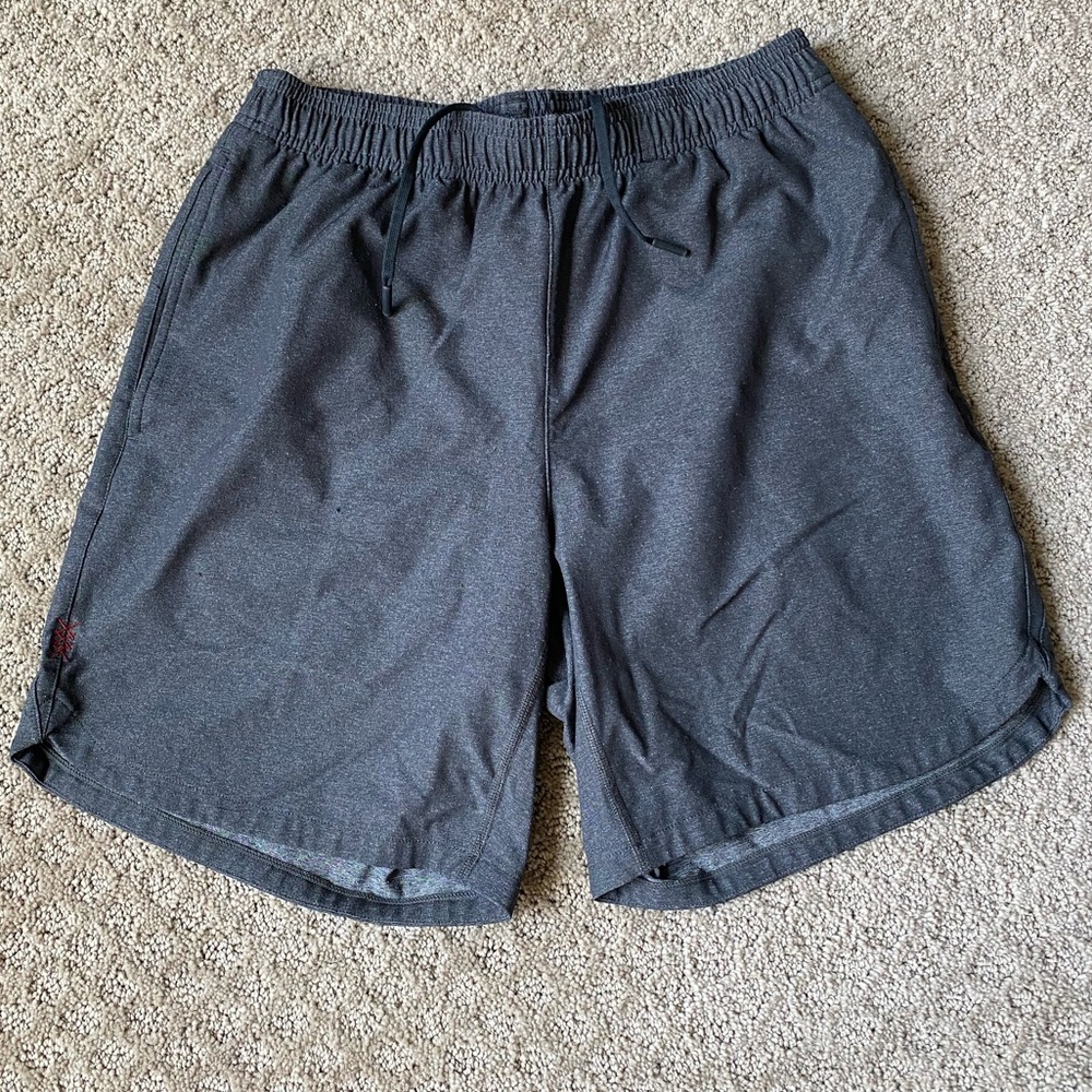 Rhone Men’s Guru Short in Black